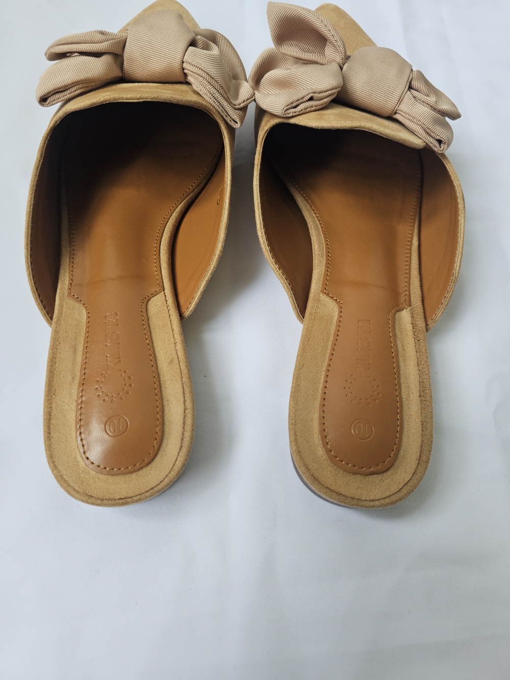Rilista Khaki Suede Pointed Toe Bow Mules - Size 10 - Picture 9 of 17